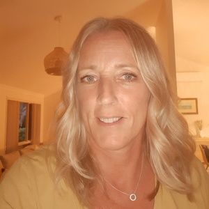 Meet your Posher, Louise